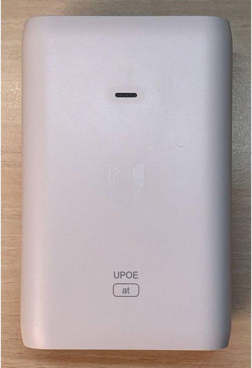 Actual product image Ubiquiti U-POE-AT (802.3at (PoE+), 30 W)