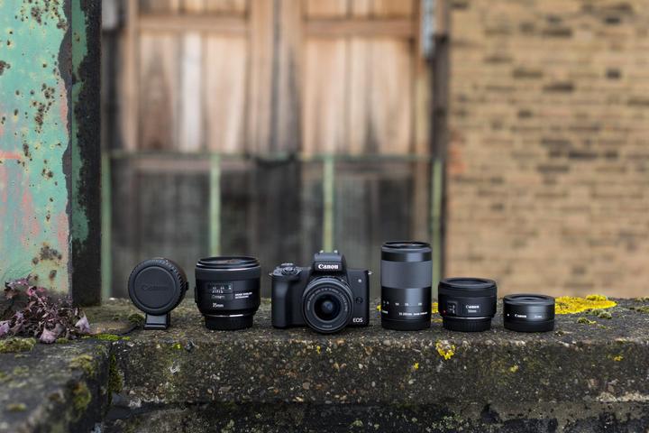 Immagine prodotto Canon Kit EOS M50 - Import (15 - 45 mm, 24.10 Mpx, APS-C / DX)