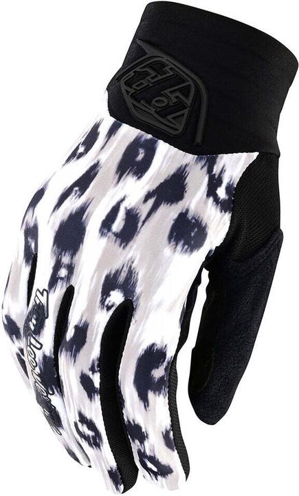 Wild Cat White