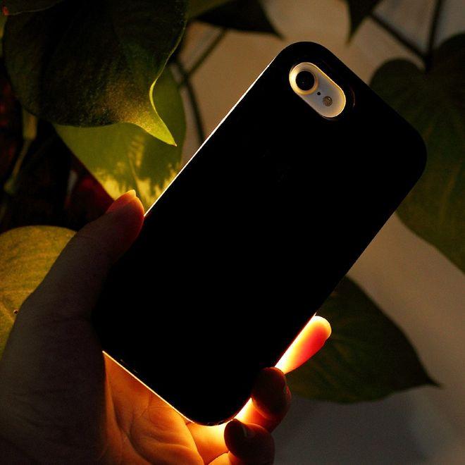 Immagine prodotto LuMee Custodia Selfie LED (Apple iPhone 7, Apple iPhone 8, Apple iPhone SE (seconda generazione), Apple iPhone SE (terza generazione))
