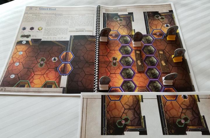 Actual product image Enigma Gloomhaven Jaws of the Lion (English)