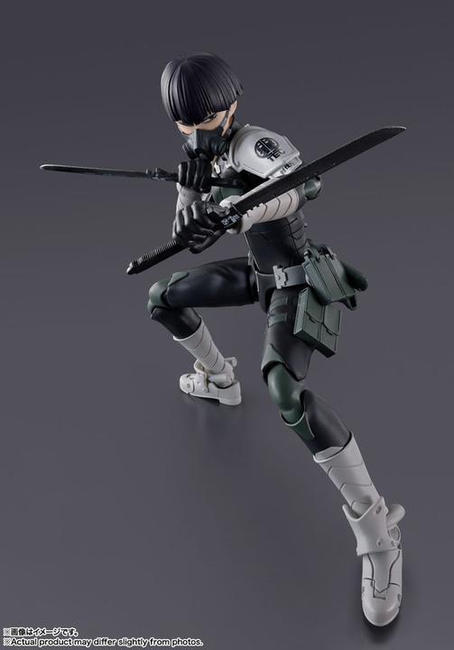 Actual product image Bandai Kaiju No. 8 S.H.Figuarts action figure Soshiro Hoshina 14 cm