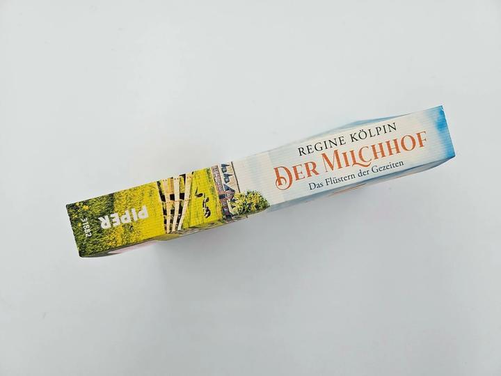 Actual product image Der Milchhof – Das Flüstern der Gezeiten (German, Regine Kölpin, 2023)