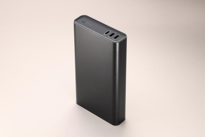Actual product image mophie Powerstation Ultra, 25000 mAh, Black (25000 mAh, 140 W)