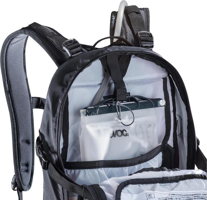 Actual product image Evoc FR Enduro Blackline S (16 l)