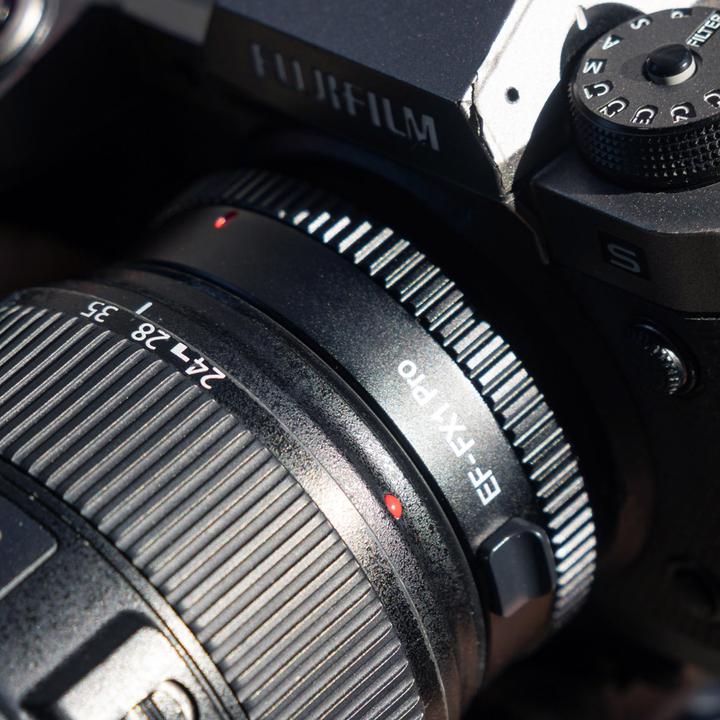 Actual product image Viltrox EF-FX1 Pro lens adapter