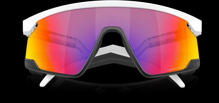Produktbild Oakley Bxtr (Matte White, matte white-sapphire)