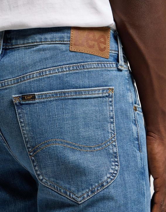Actual product image Lee Jeans Straight Leg Daren Zip Fly (30)