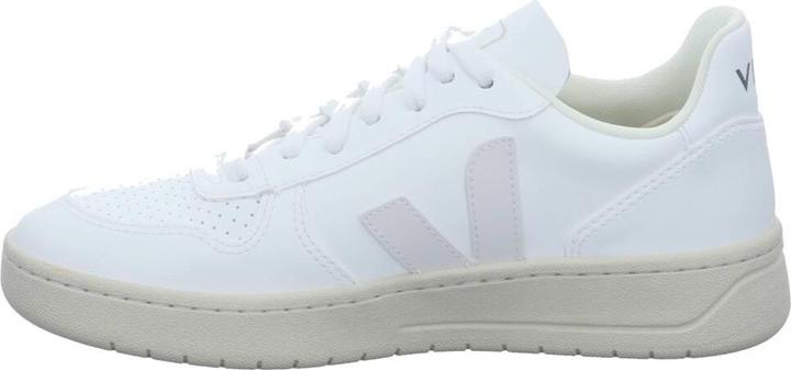 Actual product image Veja V-10 (39)