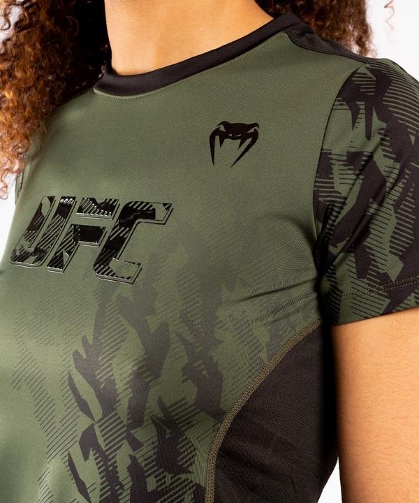 Produktbild UFC | Venum Authentic Fight Week Damen Performance Kurzarm T-Shirt (M)