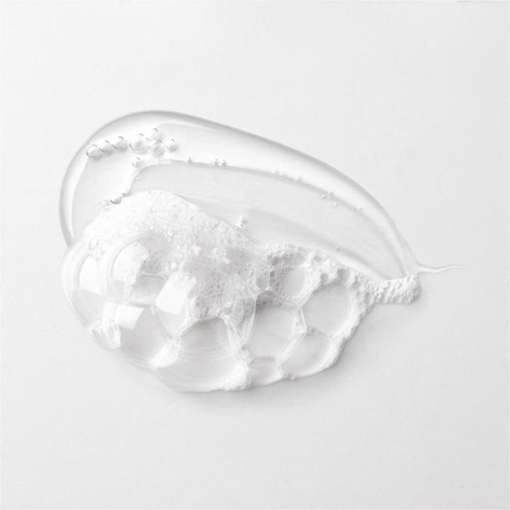 Actual product image Shu Uemura Izumi Tonic (300 ml, Liquid shampoo)
