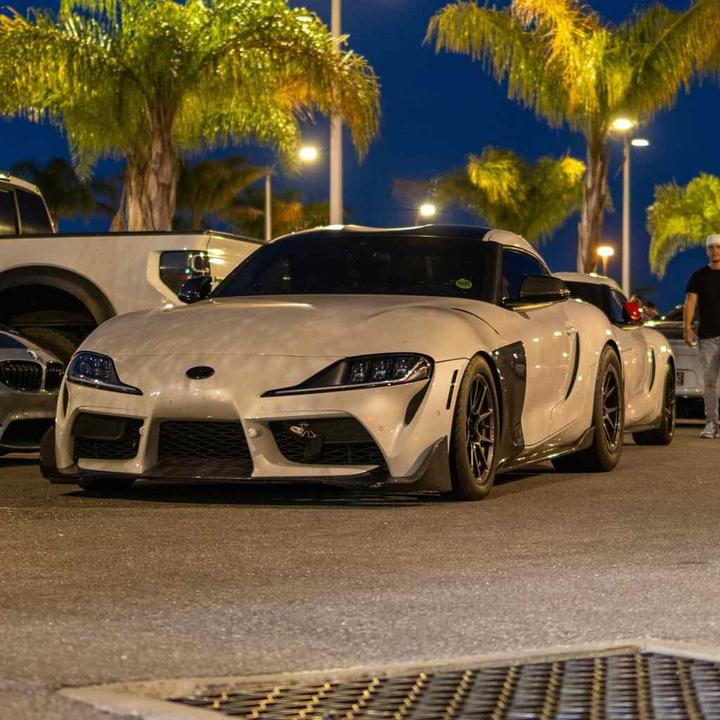 Immagine prodotto WeatherTech Tappetini per BMW Z4/Toyota Supra J29 (2019-2024) per la prima fila di veicoli (1 set di 3 zerbini)