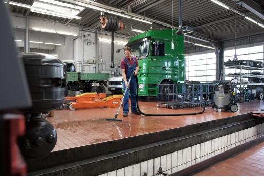 Produktbild Kärcher Professional NT 70/2 (Nass-Trockensauger)