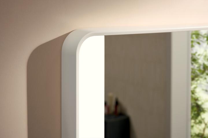 Actual product image hansgrohe Xarita Lite Q mirror, side LED lighting, 800x30x700mm, wall switch
