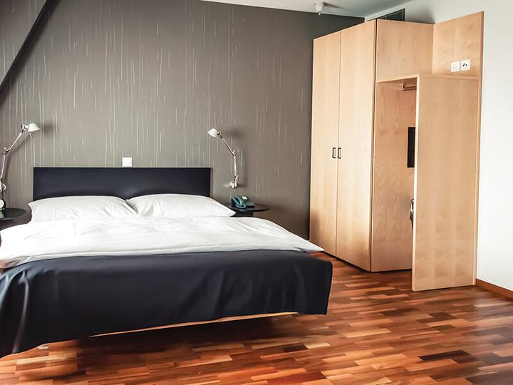 Actual product image Smartbox Noël de rêve en Suisse : 1 nuit de luxe pour 2 personnes dans des hôtels 4* exclusifs (2 pers.)