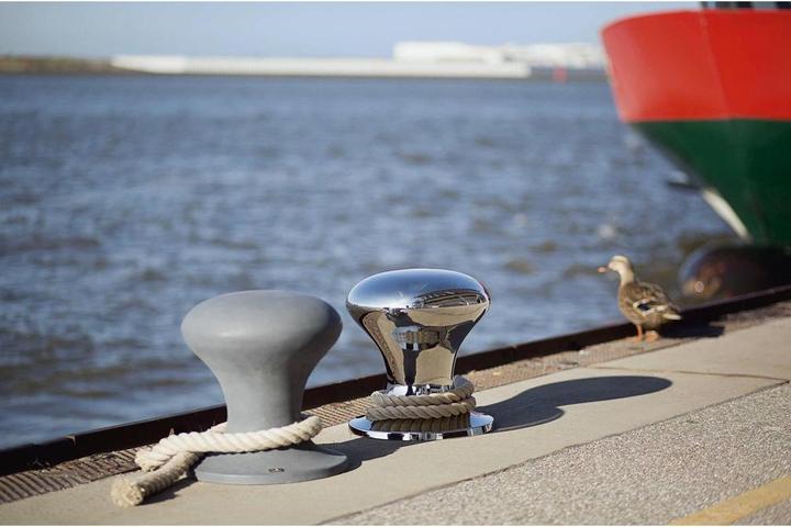 Actual product image Philippi Hamburger stool, glossy, polished