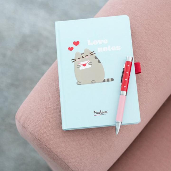 Actual product image Pusheen - Love Notes (A5, Hardcover)