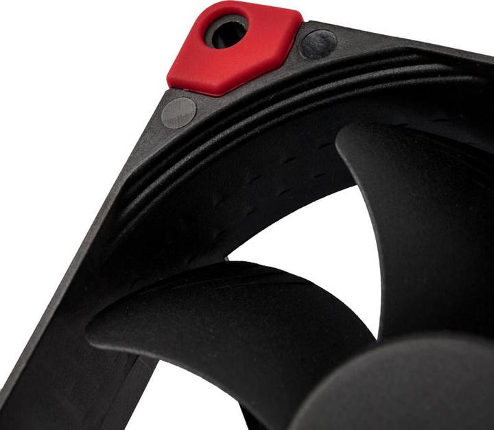 Actual product image Noctua PC fan NF-A8 PWM chromax (80 mm, 1 x)