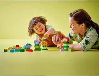 Immagine prodotto LEGO Kreativer Blumengarten (10444)