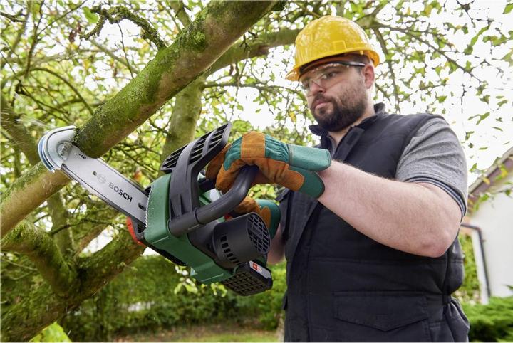 Produktbild Bosch Home & Garden UniversalChain 18 (Akku Kettensäge)