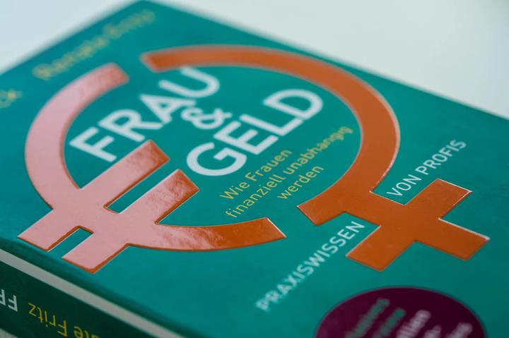 Produktbild Frau und Geld (Deutsch, Helma Sick, 2021)