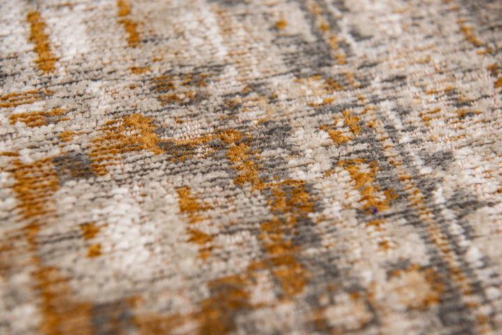 Actual product image Louis de Poortere Antiquarian Ushak (140 x 200 cm)