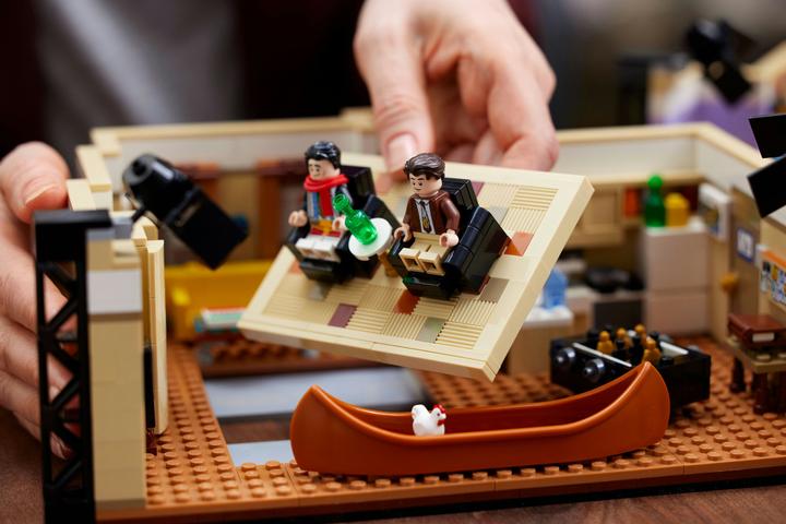 Immagine prodotto LEGO Amici Appartamenti (10292, LEGO Friends, Set LEGO rari)