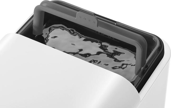 Actual product image Smeg BCC12WHMEU