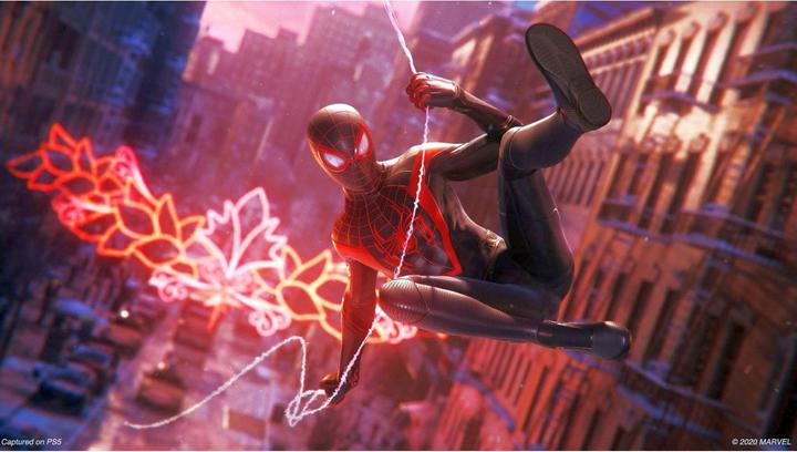 Immagine prodotto Sony Marvel’s Spider-Man: Miles Morales (PS4, Multilingue)