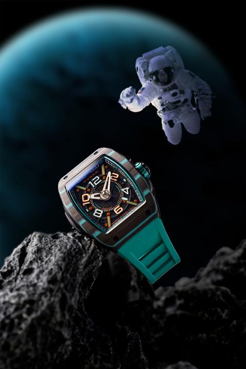 Actual product image Nubeo NB-6079-04 Parker Automatic Limited 44mm 3ATM men's watch (Analogue wristwatch)