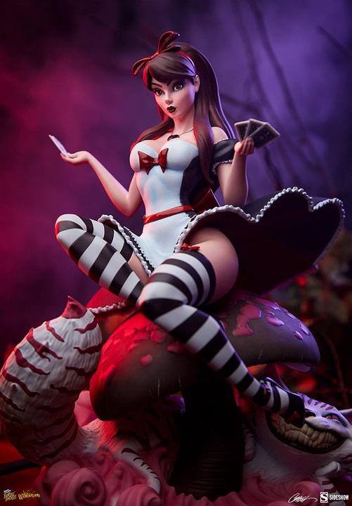 Produktbild Sideshow Fairytale Fantasies Collection “Alice in Wonderland” Game of Hearts Edition Statue