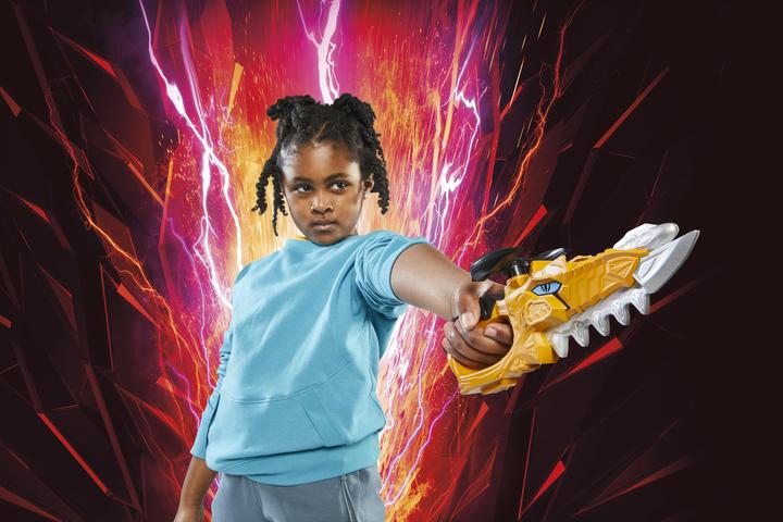 Actual product image Power Rangers Dino Fury Gold Fury Blade