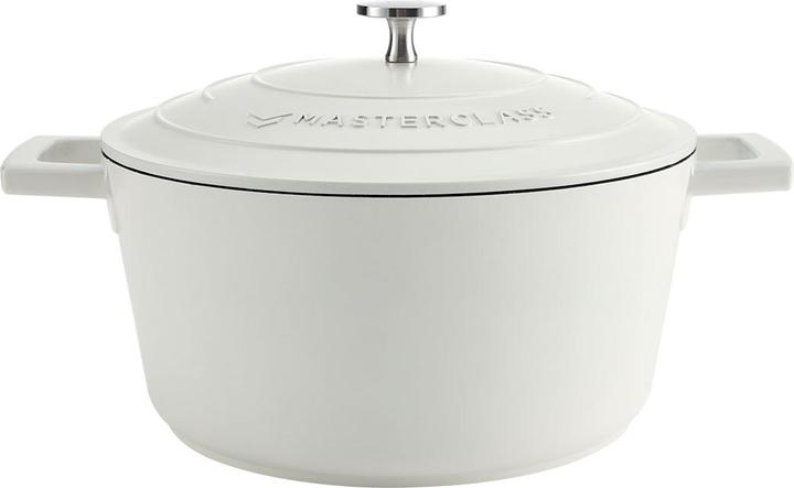 Actual product image Master Class Casserole Dish (Aluminium)