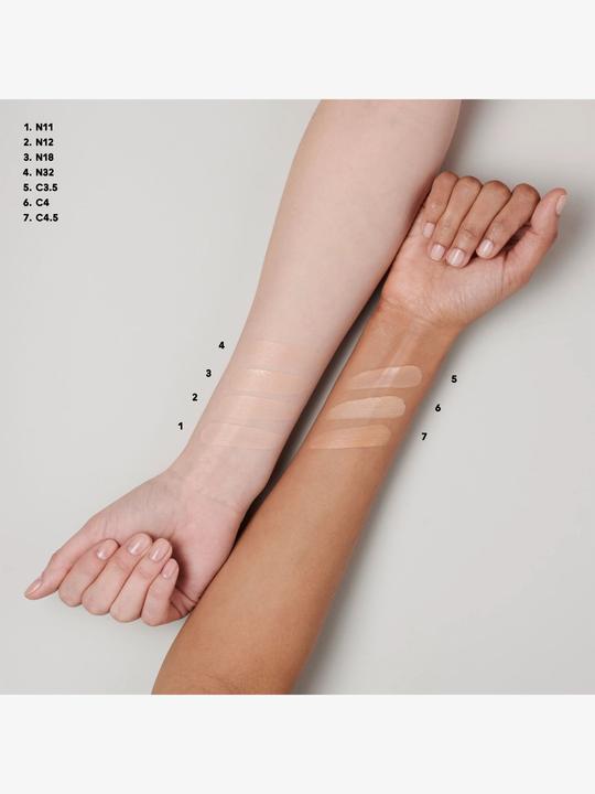 Produktbild MAC Cosmetics M.A.C. Studio Rad Serum Pow Fond de Teint NC50 (NC50)
