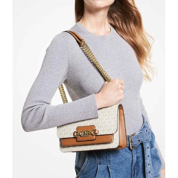 Produktbild Michael Kors UmhÃ¤ngetasche vanille