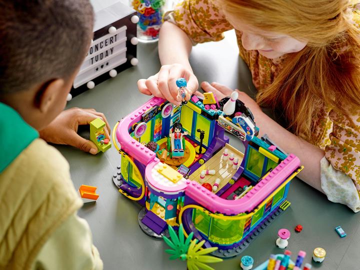 Produktbild LEGO Rollschuhdisco (41708, LEGO Friends)