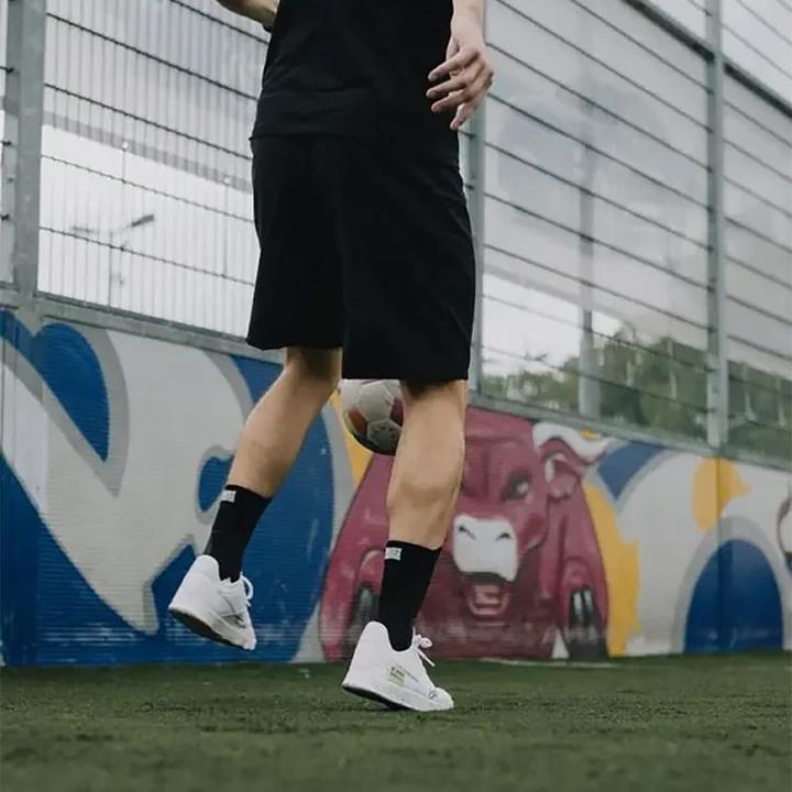 Actual product image NovoSoxx Fussballsocken Gr. 36-41 Grip Socken Fussball Strümpfe GripSoxx Schwarz (36 - 41)