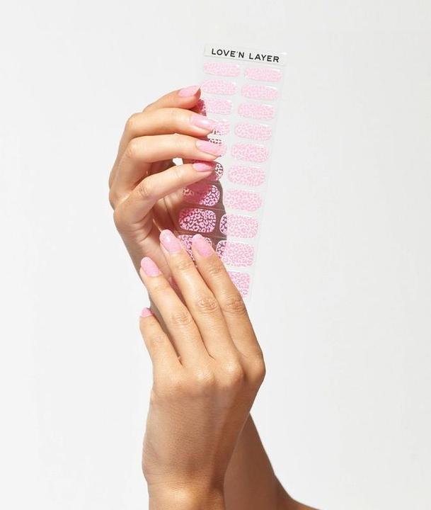 Actual product image Love'n Layer - Leo Poppy Pink (Leo Poppy Pink, Gel-Effect Nail Polish)