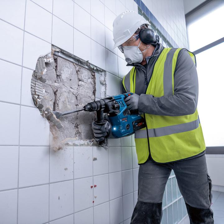 Produktbild Bosch Professional GBH 18V-28 CF Solo (Akkubetrieb)
