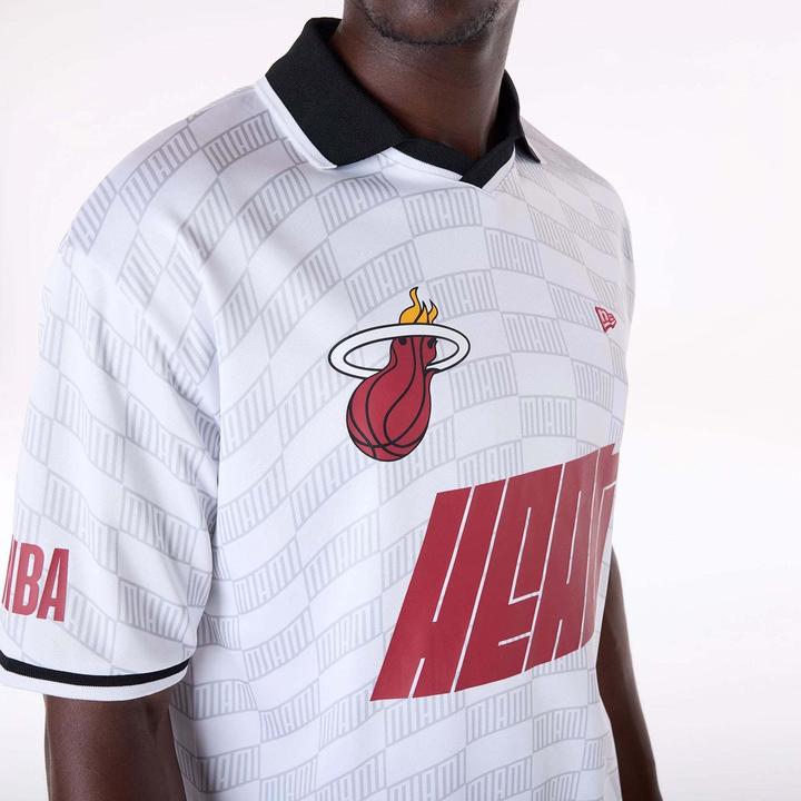 Produktbild New Era Oversized T-Shirt Miami Heat Soccer (S)