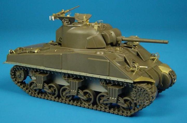 Actual product image Hauler Sherman M4