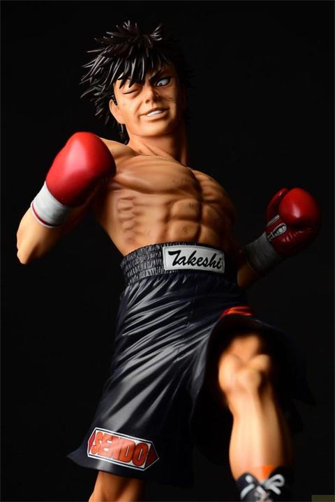 Actual product image Orca Hajime no Ippo statuette PVC 1/6 Takeshi Sendou Finish Blow Ver. Damage 29 cm