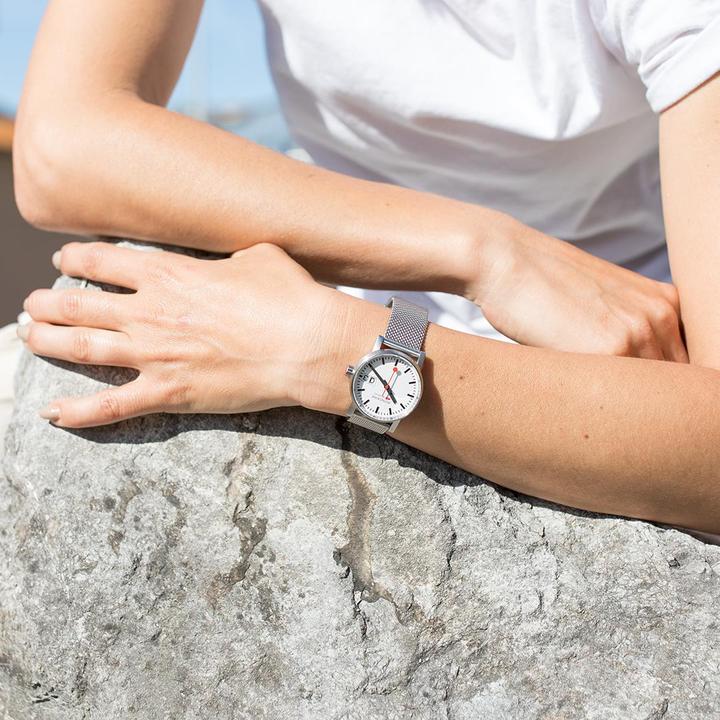 Actual product image Mondaine Evo2 - Date (Analogue wristwatch, Swiss made, 30 mm)