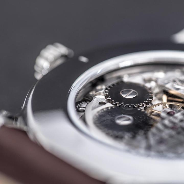 Immagine prodotto Mondaine Helvetica No1 Regular Mechanical (Orologio da polso analogico, Fatto in Svizzera, 40 mm)