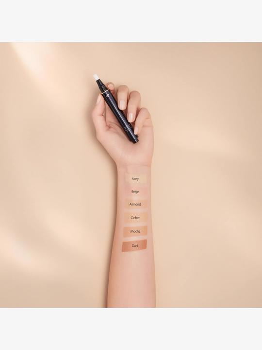 Image du produit Clé De Peau Cle De Peau Correcteur éclat pour les yeux (Almond)