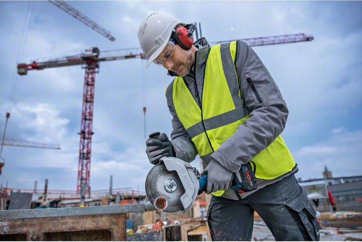 Produktbild Bosch Professional GWS 18V-180 P L-BOXX (180 mm)