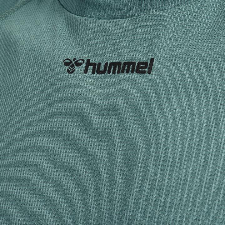 Actual product image hummel Mt Bow T-Shirt (M)