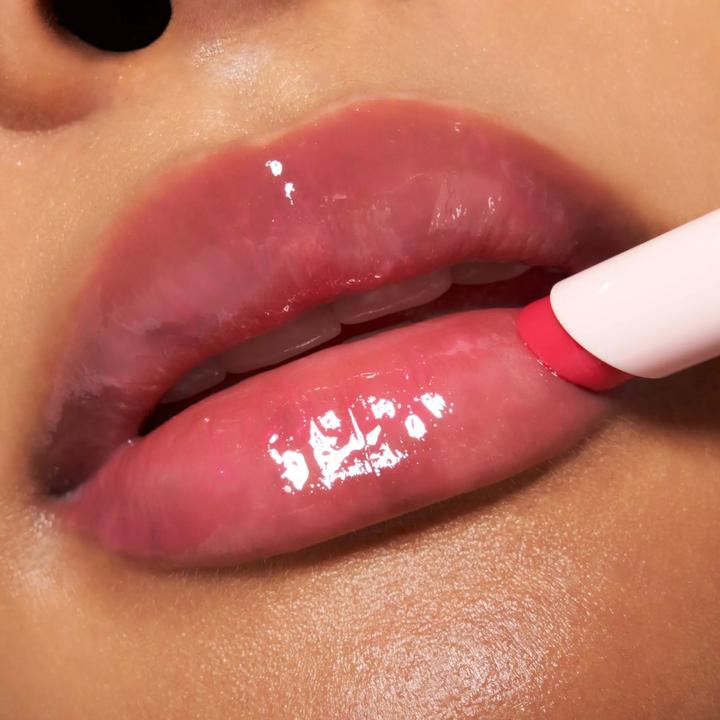 Actual product image Catrice Lip Gloss Melt and Shine 060 Malibu Barbie (060 Malibu Barbie)