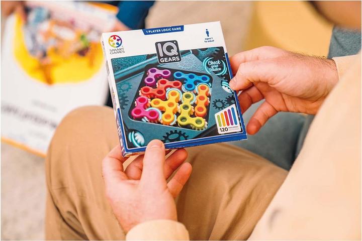 Actual product image Smart Games IQ Gears (German, French, Italian, English)