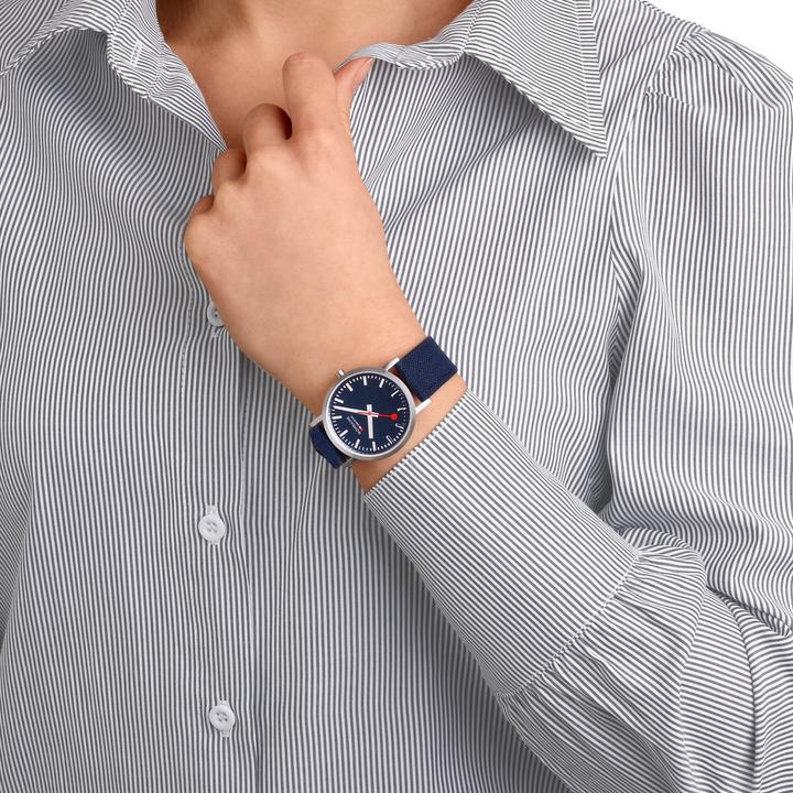 Image du produit Mondaine Classic - inspiré par la nature (Montre analogique, 36 mm)
